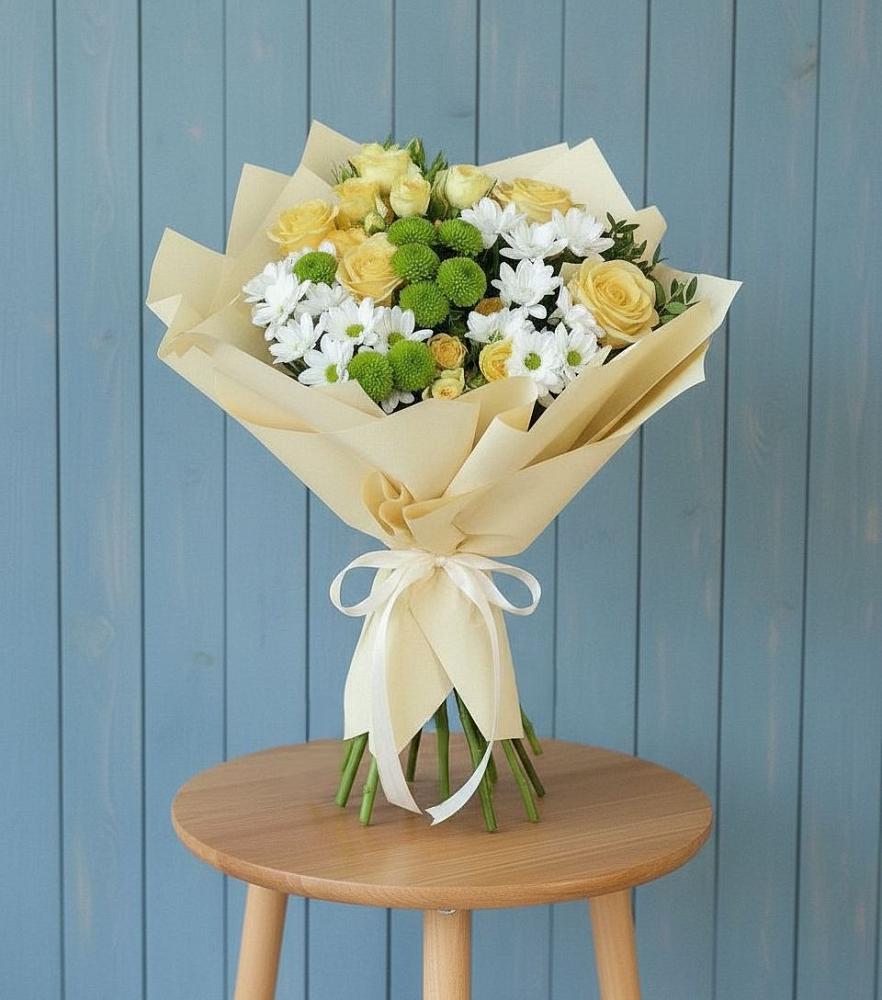 Букет цветов из: Хризантемы и Розы в Газопроводск