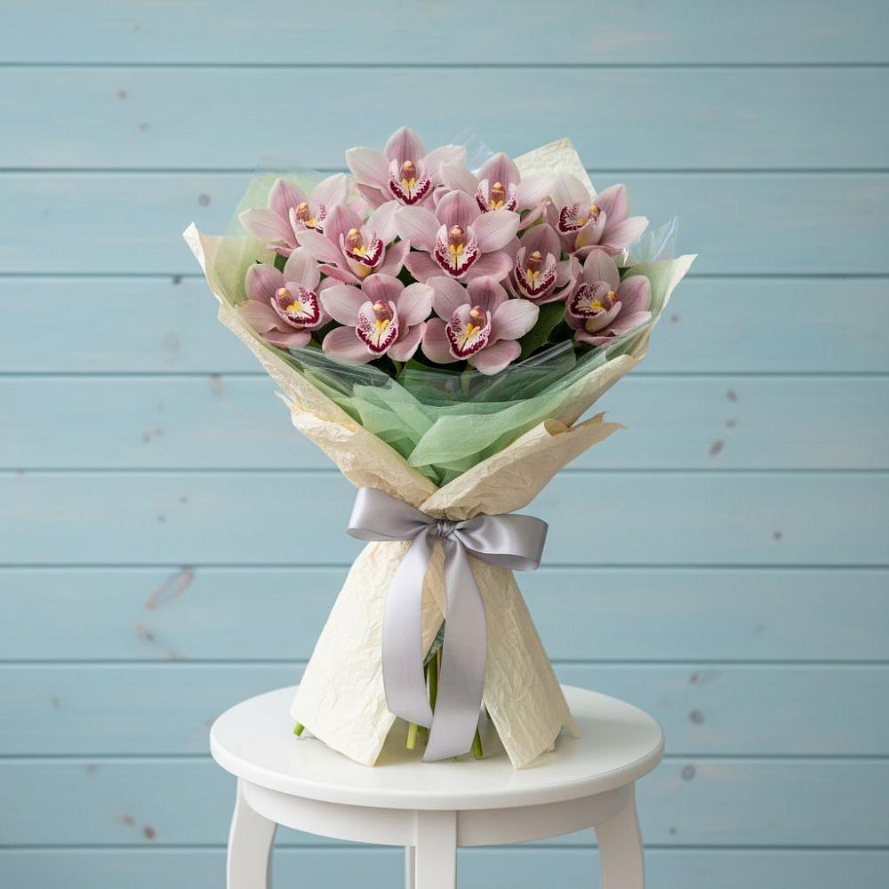 Букет цветов из: Орхидеи и Розы в Газопроводск