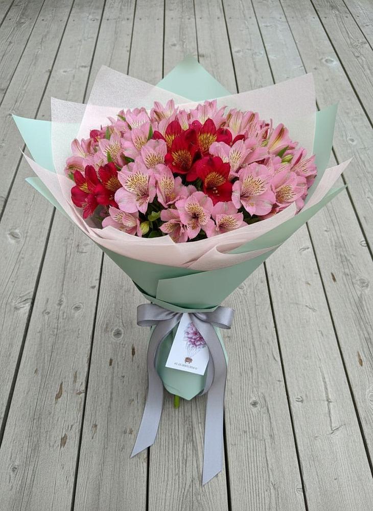 Букет цветов из: Альстромерии в Газопроводск