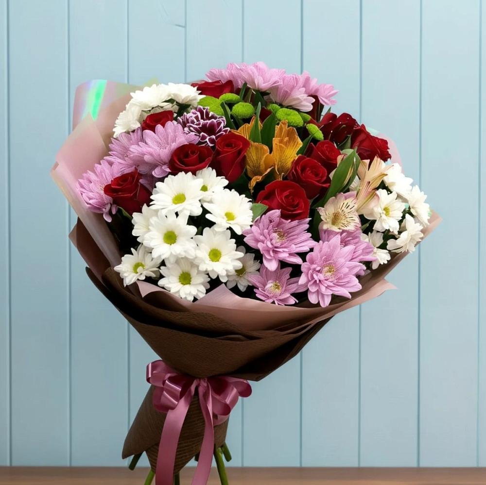 Букет цветов из: Розы, Хризантемы и Альстромерии в Газопроводск