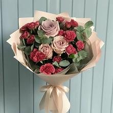 Букет цветов из:  Гвоздики и Розы #REPLACE_PRED# Газопроводск