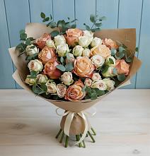 Букет цветов из:  Альстромерии и Розы в Газопроводск