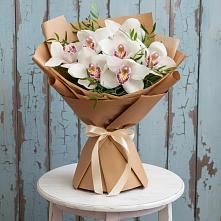 Букет цветов из:  Орхидеи и Розы в Газопроводск